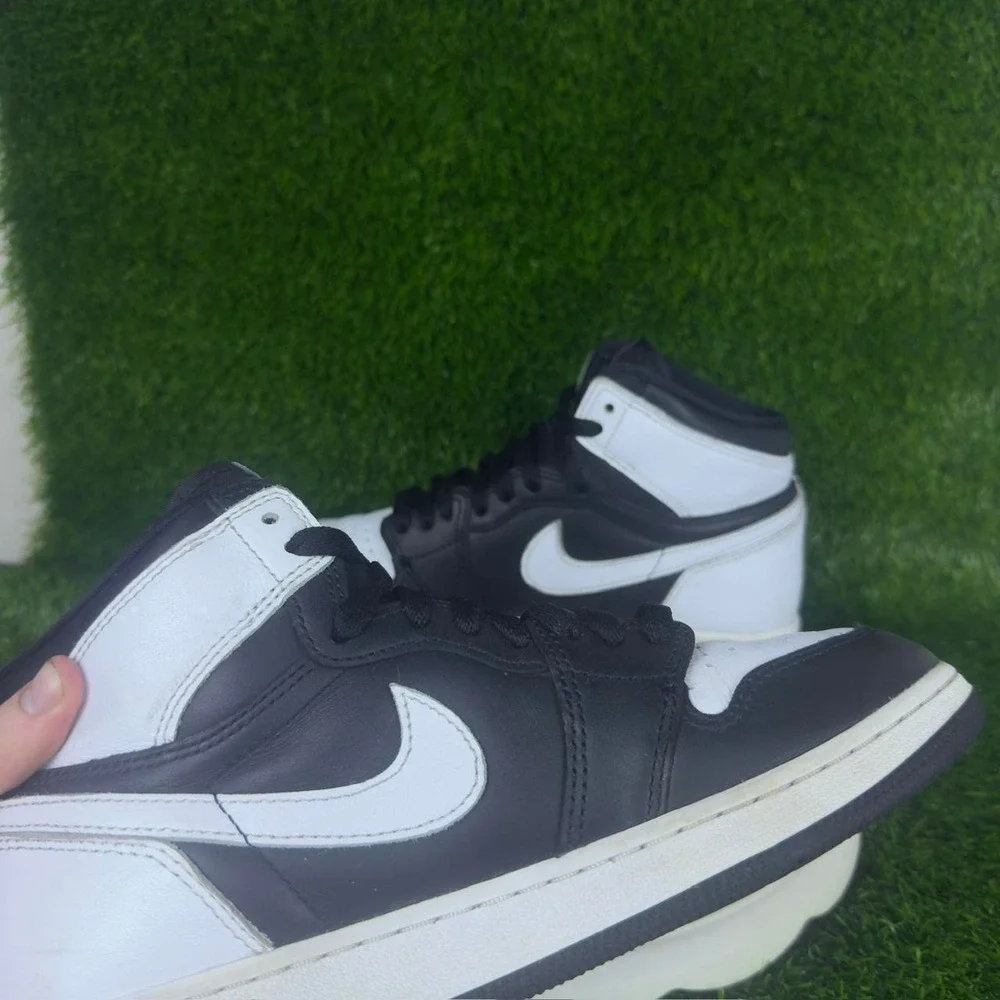 Vintage 2024 Nike Air Jordan 1 Retro High OG Black White 2.0 GS 8W FD1437-010
